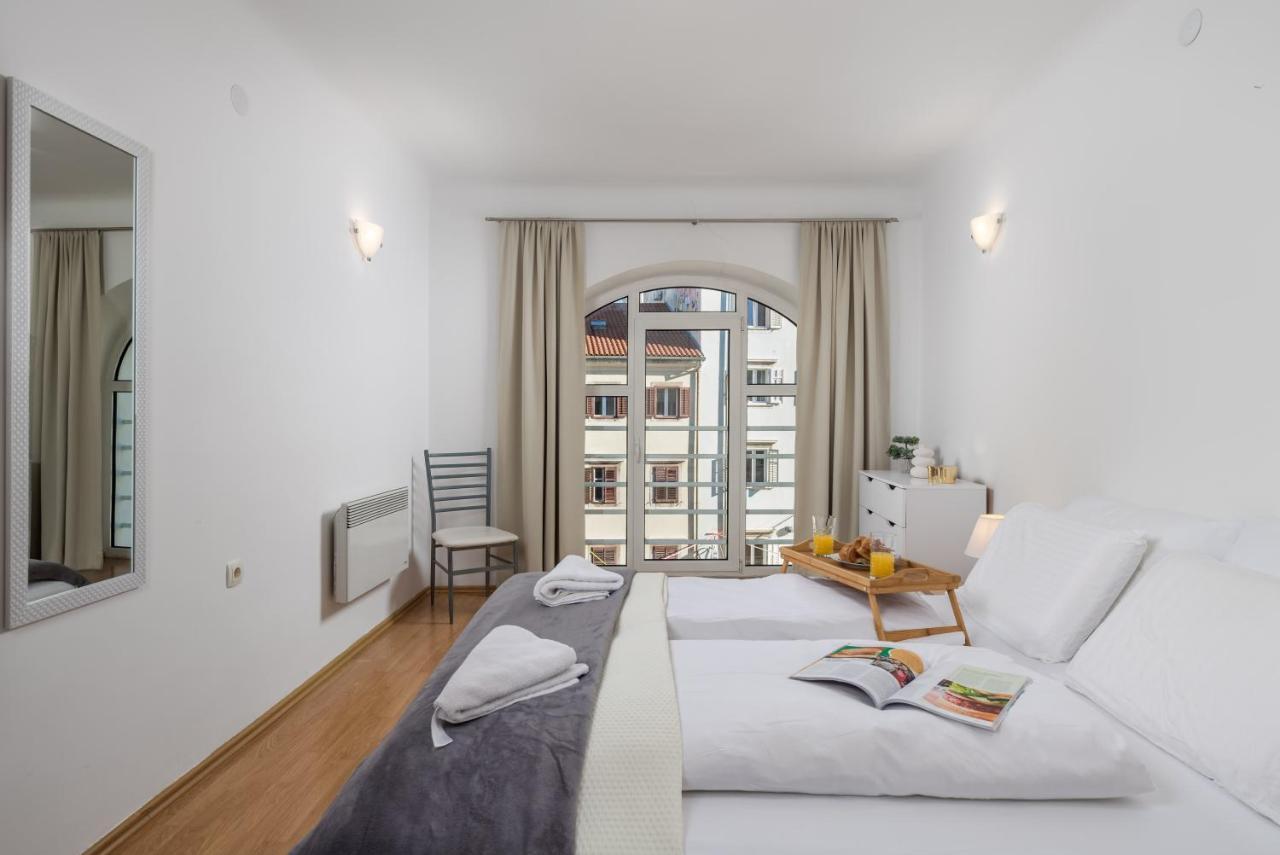 Main View Apartment 리예카 외부 사진