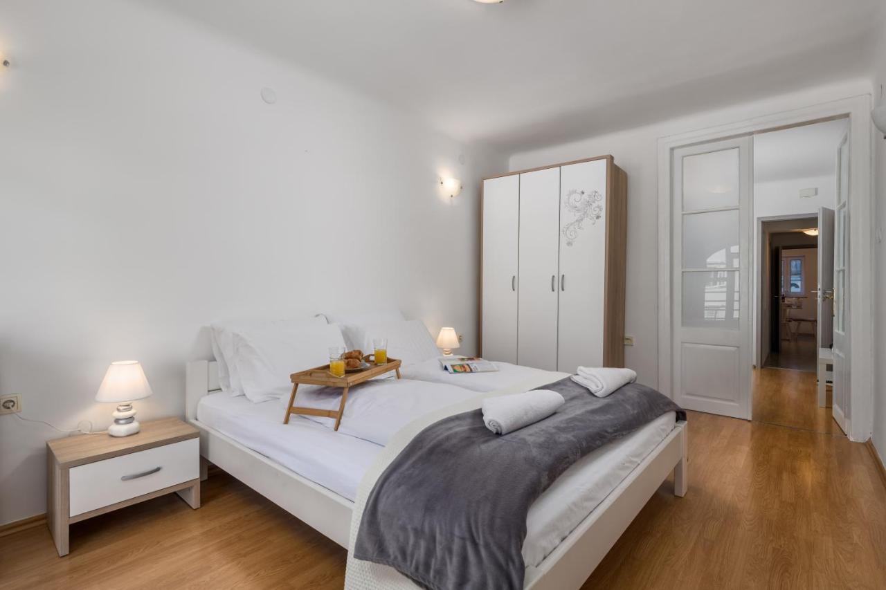 Main View Apartment 리예카 외부 사진